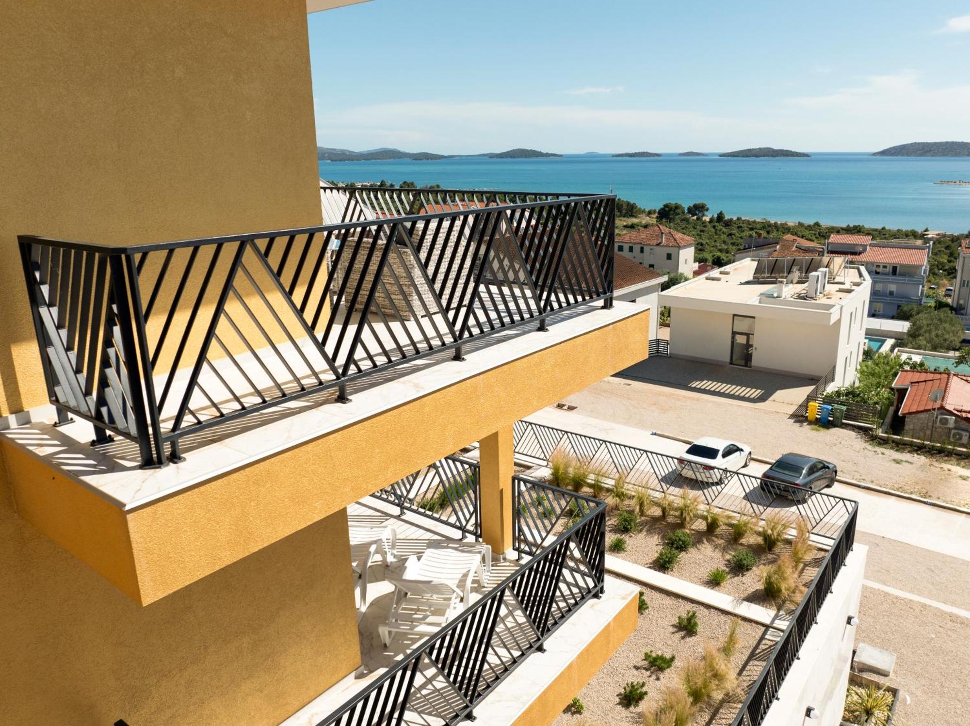 Mediterana Art Deco Resort (Adults Only) Šibenik Екстериор снимка