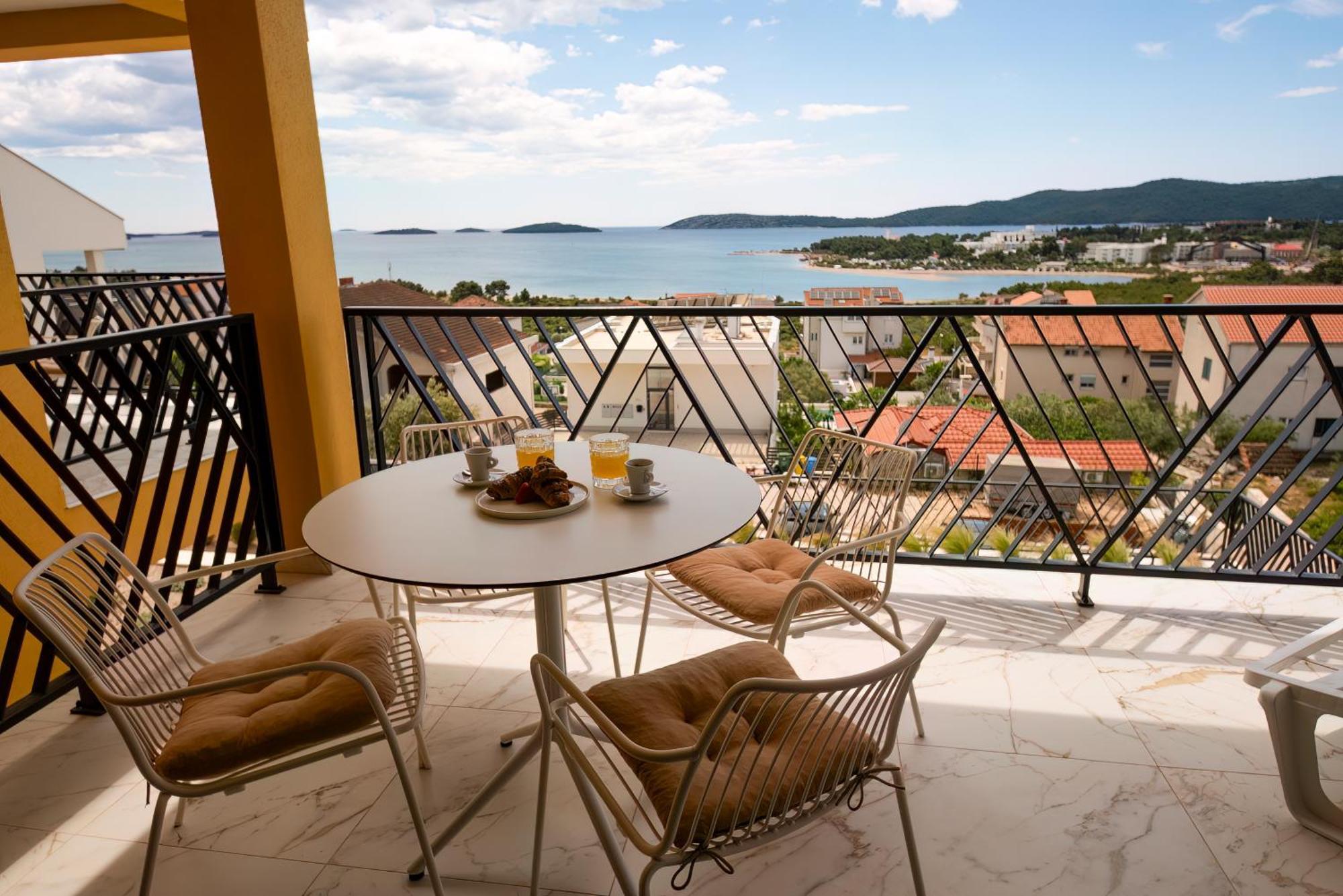 Mediterana Art Deco Resort (Adults Only) Šibenik Екстериор снимка