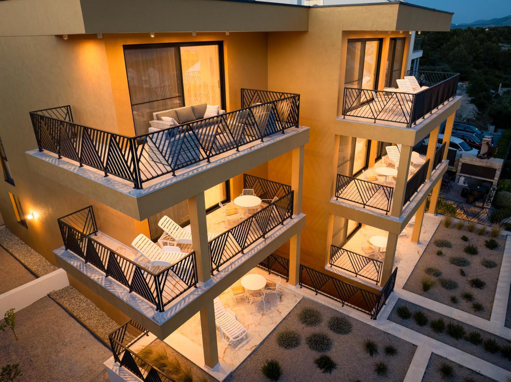 Mediterana Art Deco Resort (Adults Only) Šibenik Екстериор снимка